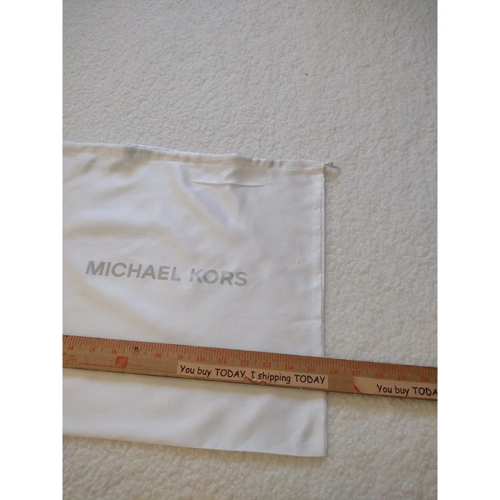 Michael Kors Dust Bag Cover For Handbags white 15